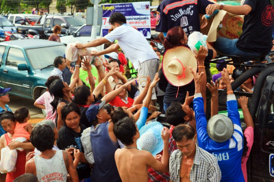 Foreign Volunteer Worker in Thailand